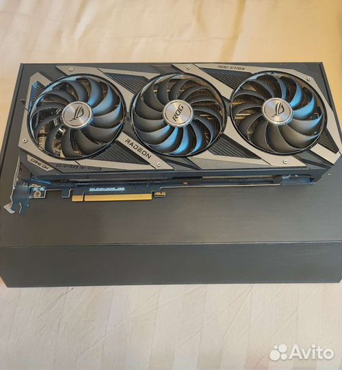 Видеокарта Radeon RX 6700xt Rog Strix