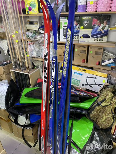 Беговые лыжи Trek дерево-пластик