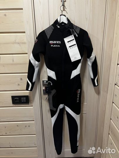 Гидрокостюм Mares Flexa 3.2.2 мужской и женский