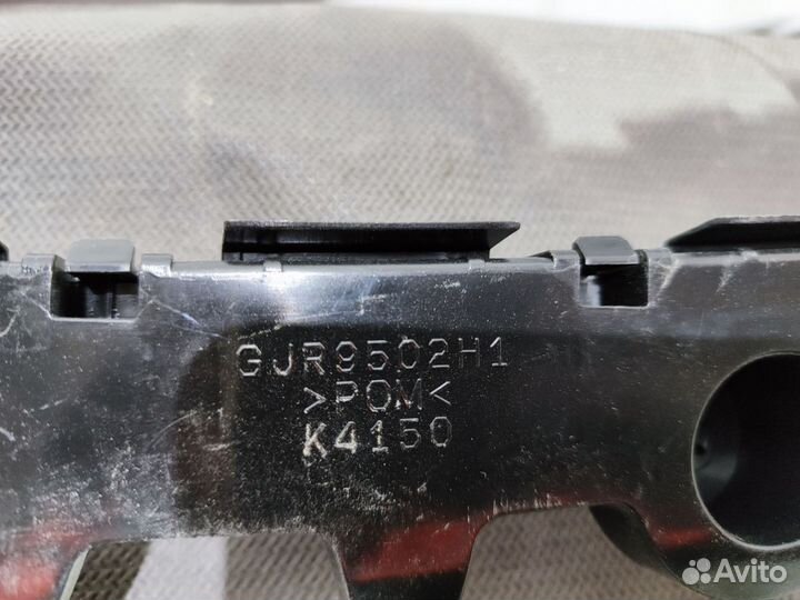 Кронштейн заднего бампера правый Mazda6 2012