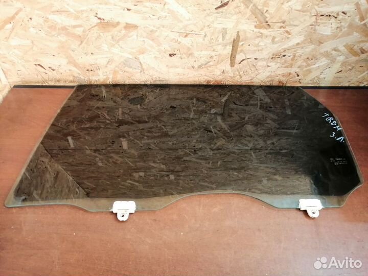 Стекло двери задней левой Subaru Tribeca