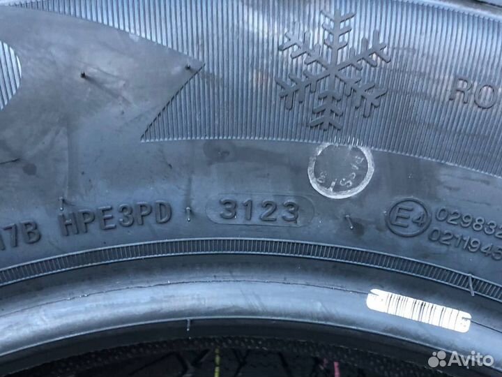 Rockblade Rock 535 205/60 R16 92R