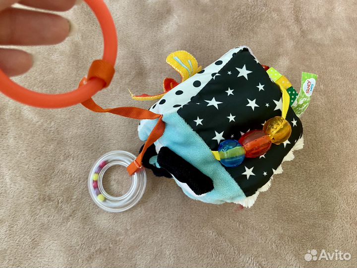 Подвесные игрушки-развивашки в коляску