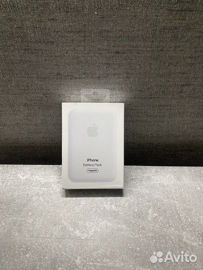 Повер банк apple