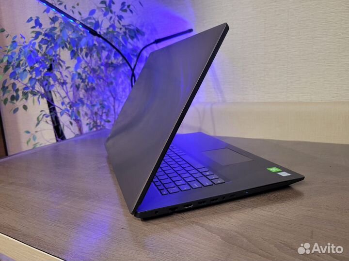 Продам мощный ноутбук