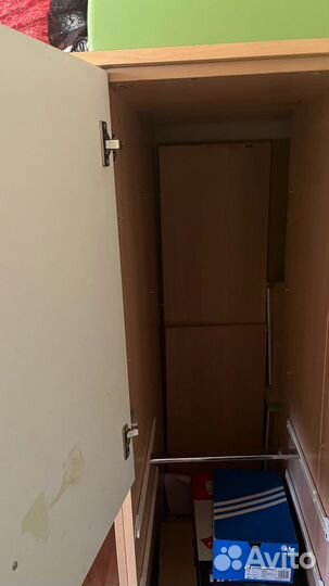 Двухъярусная кровать со шкафом и столом