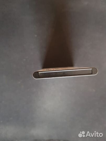 Продам аккумулятор б/у для телефона Филипс Е 570