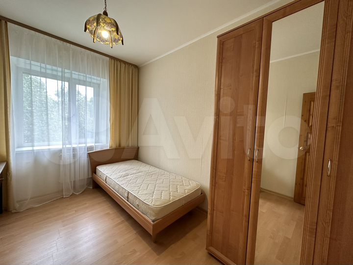 2-к. квартира, 54 м², 4/5 эт.