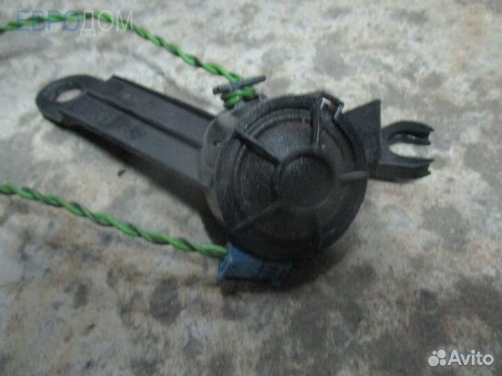 Динамик пищалка правый BMW E53 s1075044