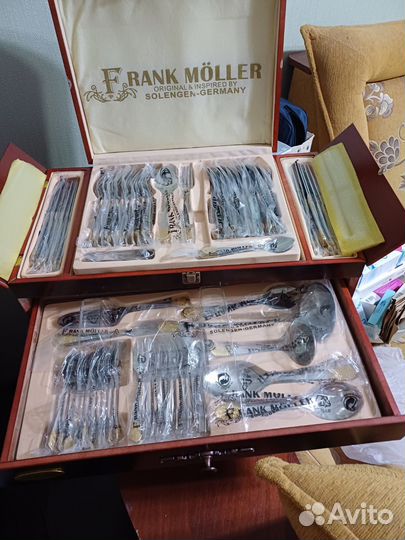 Набор столовых приборов на 12 персон Германия