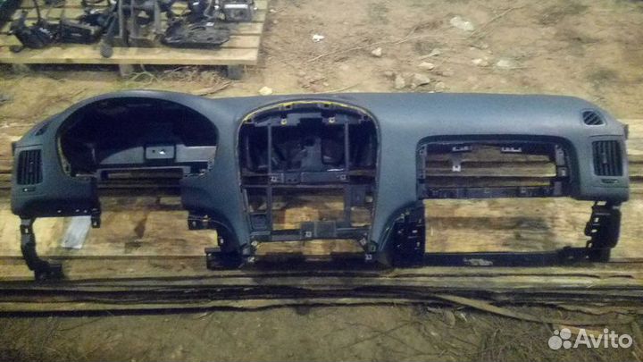 Торпедо Hyundai Grand Starex