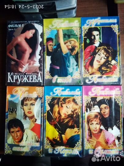 Видеокассеты: Ужасы, вестерны и романтика