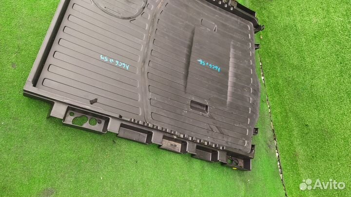 Пол багажника пластик Audi A6 C6 универсал BDW