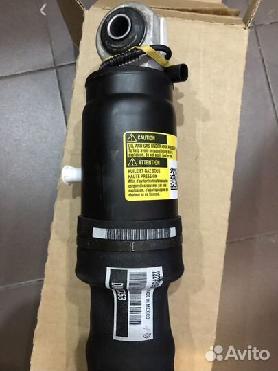 Амортизатор подвески Escalade Tahoe задний оригина