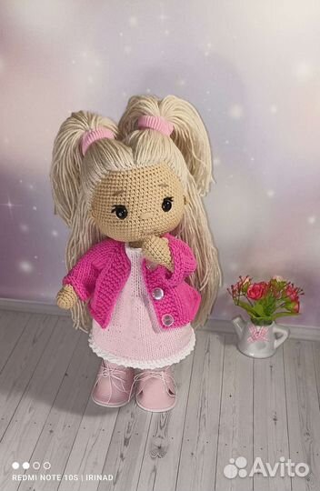 Вязаные игрушки кукла