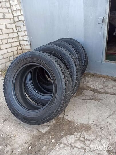 Dunlop SP Winter Ice 01 225/65 R17