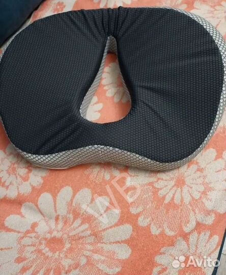 Подушка на сиденье ортопедическая