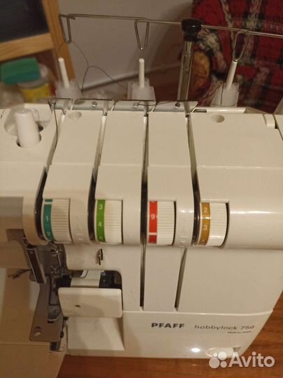 Оверлок pfaff hobby lock 756 Германия