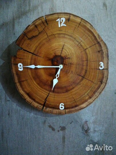 Часы настенные