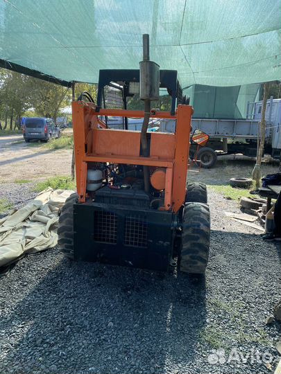 Фронтальный погрузчик Yanmar V4, 2002