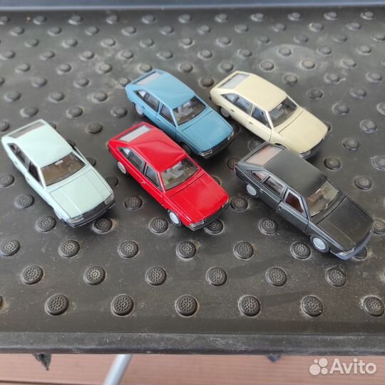 Модель автомобиля СССР Москвич 2141. 1/43 (Тантал)