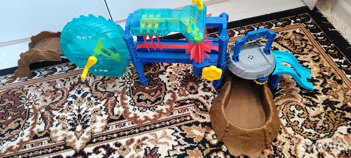 Hot wheels автомойка monster jam