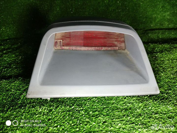 Стоп сигнал дополнительный Mitsubishi Cedia