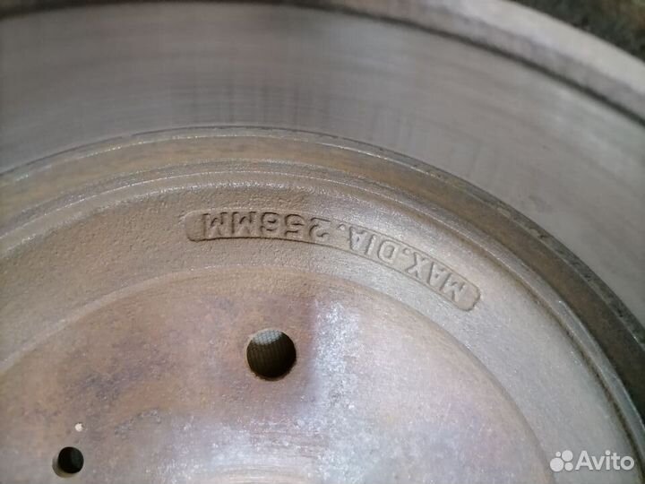 Тормозной барабан Toyota Lite Ace задний 1989