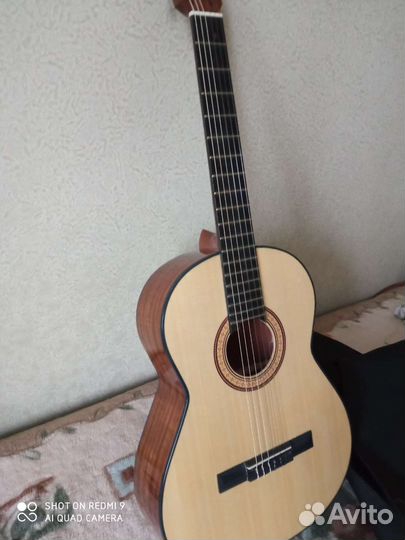 Классическая гитара