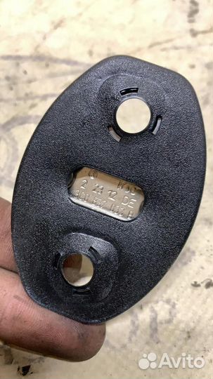 Ответная часть замка двери VW Passat (B7) 2011-20