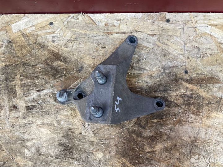 Кронштейн кпп Renault Logan