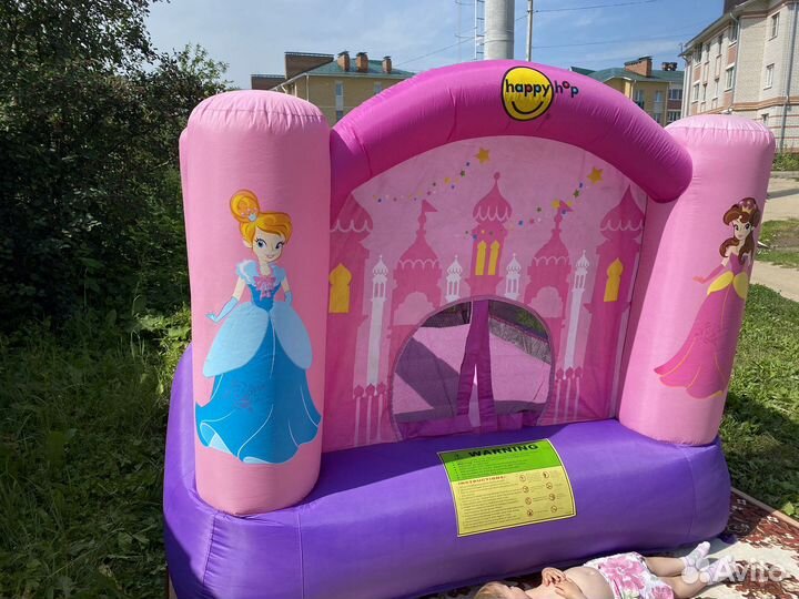 Надувной батут в прокат