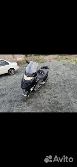 Скутер Kymco 125