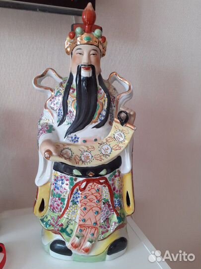 Статуэтка китайский Бог