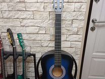 Синяя леворукая гитара с чехлом