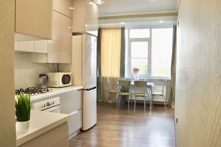 2-к. квартира, 60 м², 7/9 эт.