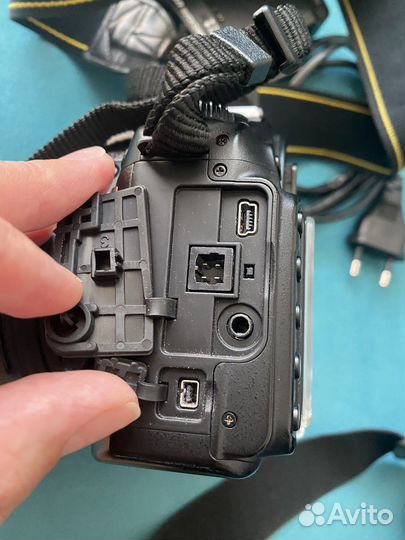 Фотоаппарат nikon D80 с двумя объективами