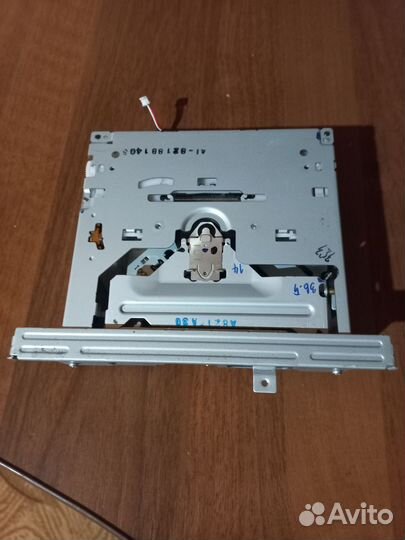 CD привод от автомагнитоллы sony