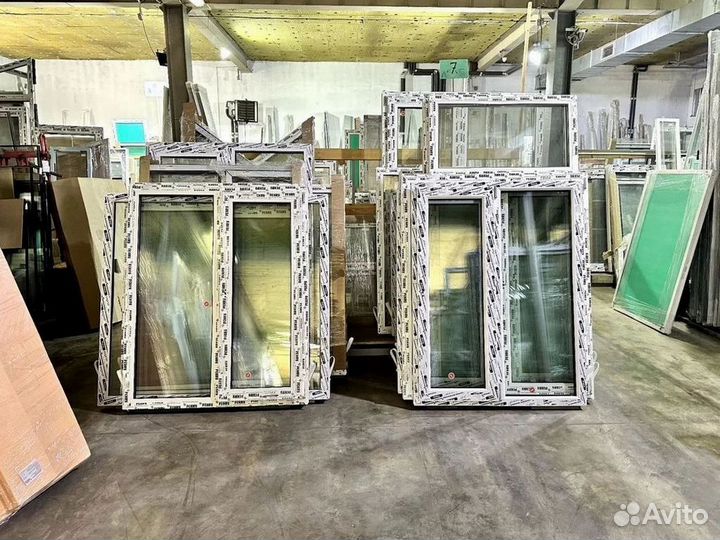 Окна рехау новые