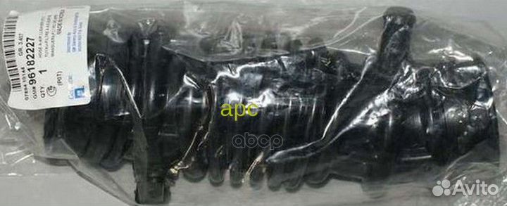 Патрубок воздушного фильтра