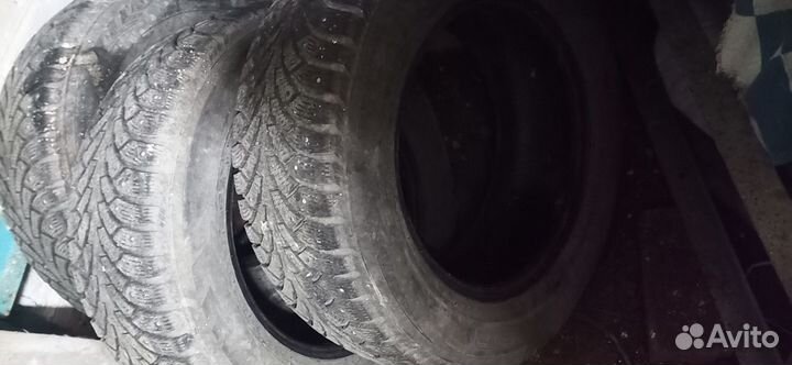 Nokian Tyres Hakkapeliitta 4 235/60 R16 100T