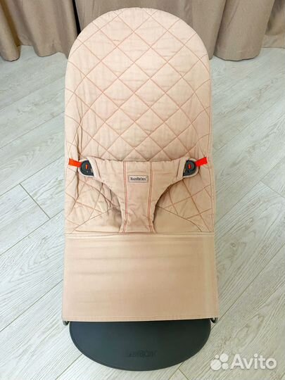 Шезлонг babybjorn
