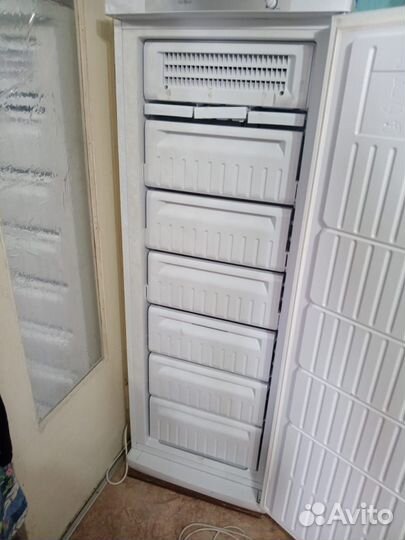 Морозильная камера indesit