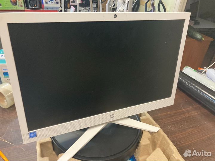 Моноблок HP 21-b0027ur 38V93EA