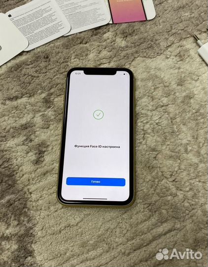 iPhone 11, 64 ГБ
