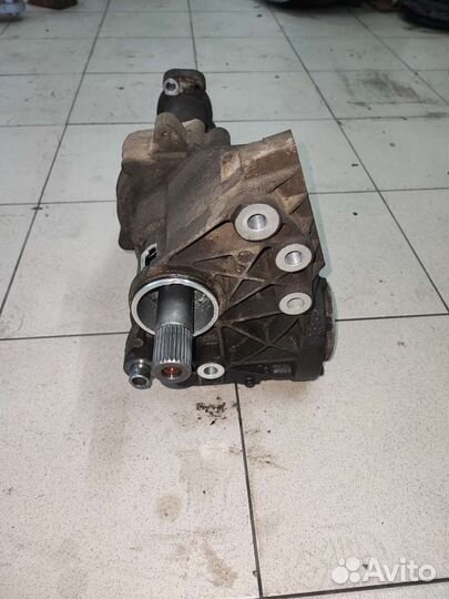 Редуктор передний Opel Insignia