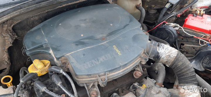 Корпус воздушного фильтра Renault Symbol 1 Рест