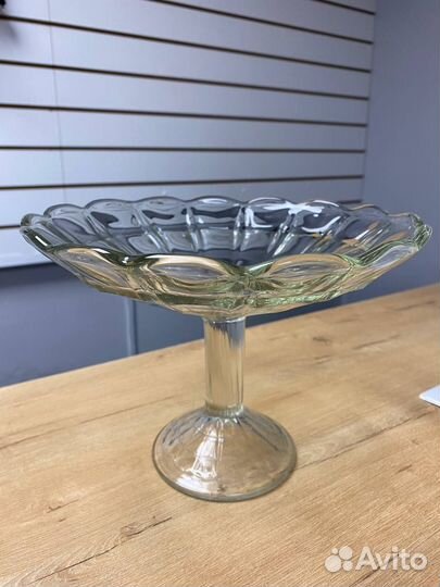 Ваза для фруктов из хрусталя