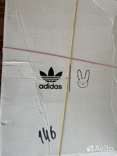 Кроссовки adidas bad bunny