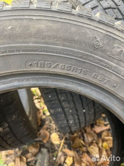 Dunlop SP Winter Ice 01 185/65 R15 88T